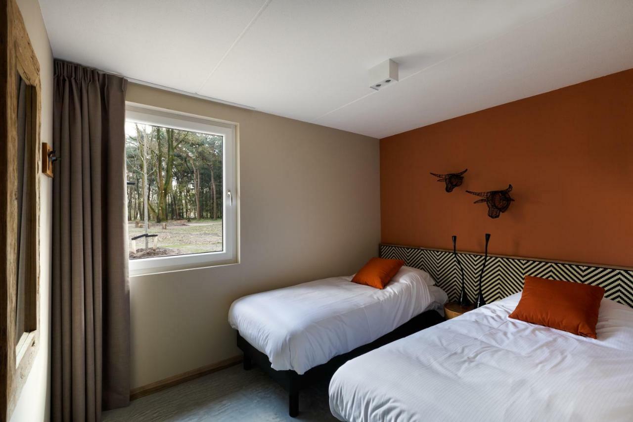 Safari Resort Beekse Bergen Хилваренбек Екстериор снимка