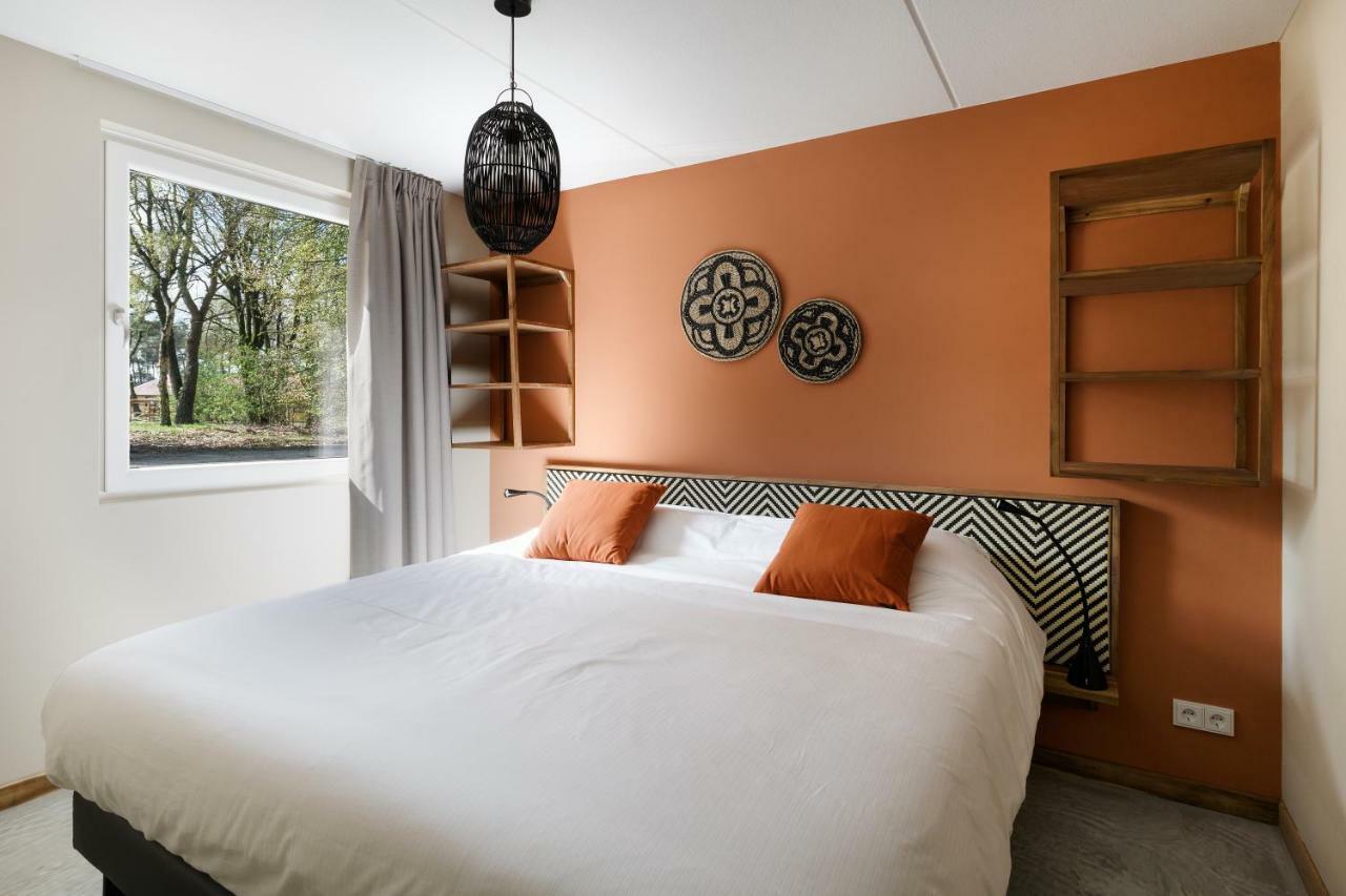 Safari Resort Beekse Bergen Хилваренбек Екстериор снимка